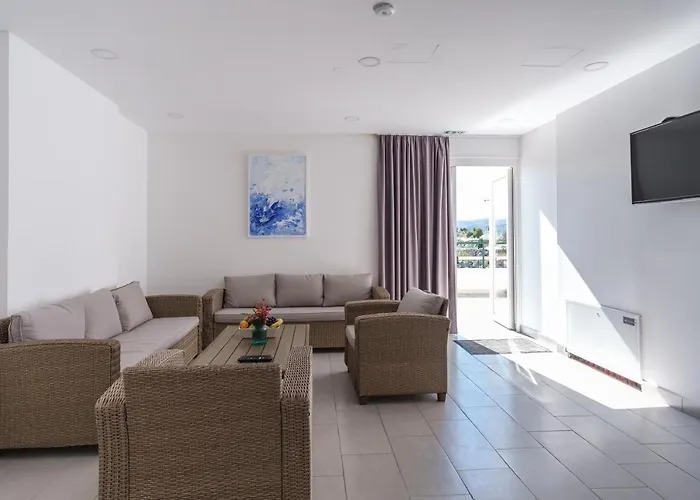 شقة فندقية Sl Olimp 3*